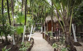 Hotel Maya Cabanas Y Cenote Tulum
